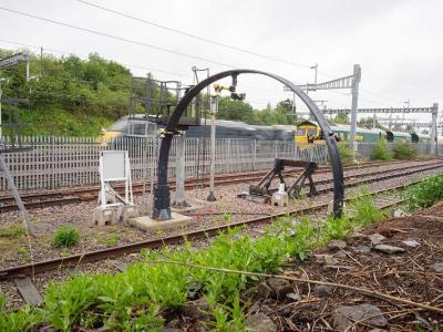 Aecom uses graphene by Versarien to 3D print an arch that may modernize transport networks